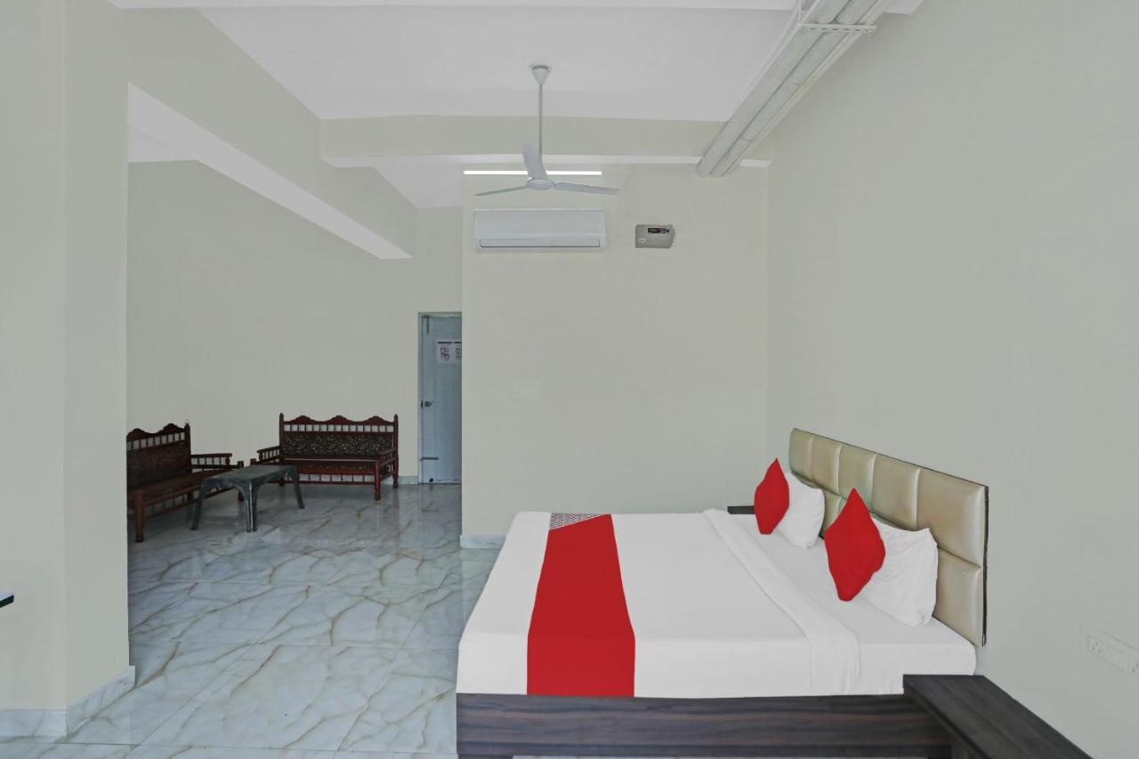 Oyo Flagship 80971 The Lime Tree Bareilly Esterno foto